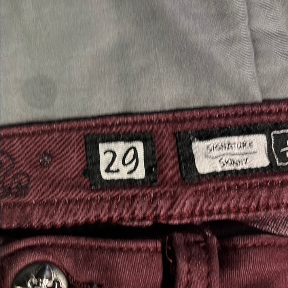 Miss Me Women's Embellished Burgundy cut off Shorts - Picture 3 of 4